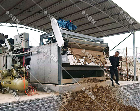 污泥脫水機(jī)